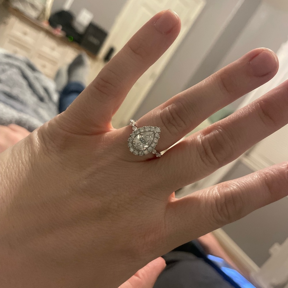 Kleinfield engagement ring size 7 with wedding band size 7.